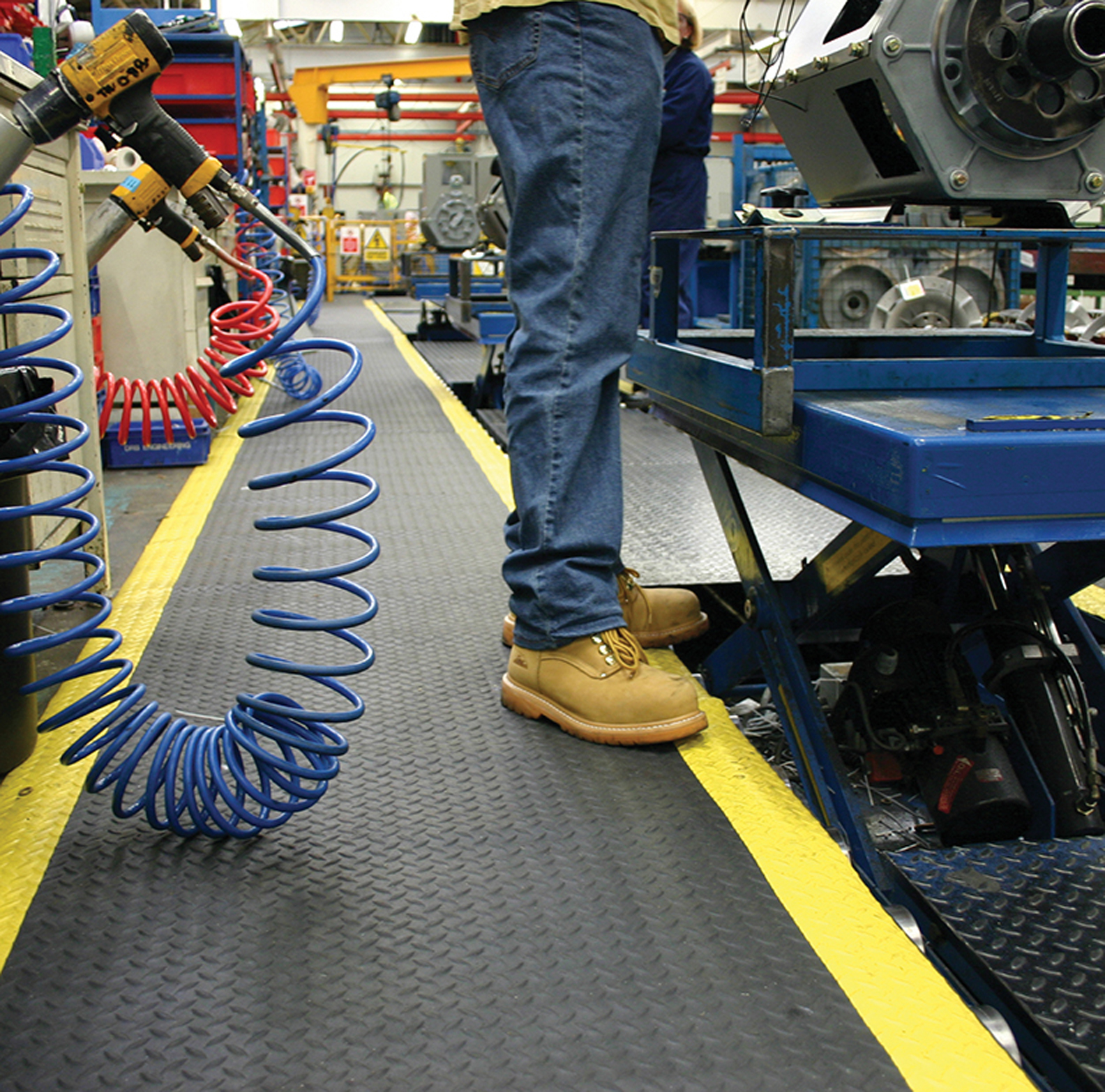 CUSTOM LENGTH ANTI-FATIGUE MATS NOW AVAILABLE FROM FIRST MATS