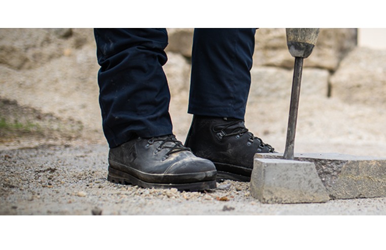 FINDING YOUR FEET IN THE SAFETY FOOTWEAR MARKET